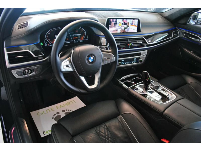 BMW 740 Ld xDrive - автомобили, коли, обяви за нови и употребявани 7