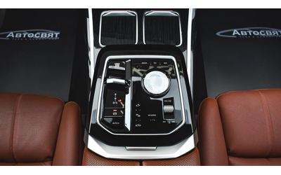 BMW 740 d xDrive M Sport Mild Hybrid Sportautomatic - автомобили, коли, обяви за нови и употребявани 9