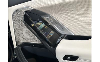 BMW 740 740d Theatre Screen - автомобили, коли, обяви за нови и употребявани 8
