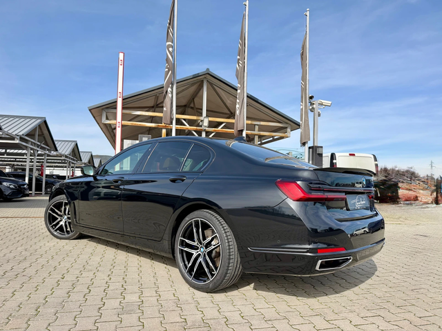 BMW 740 D#XDRIVE#M SPORT#LASER#SOFTCL#ОБДУХ#DISTR#FULL - автомобили, коли, обяви за нови и употребявани 3