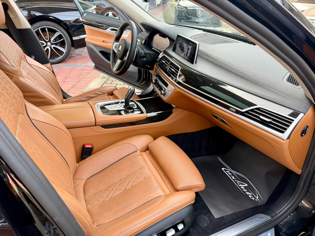 BMW 740 D#XDRIVE#M SPORT#LASER#SOFTCL#ОБДУХ#DISTR#FULL - автомобили, коли, обяви за нови и употребявани 6