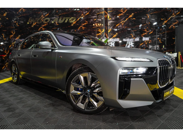 BMW 740 D XDRIVE LONG M SPORT ПАНО B&W ЛИЗИНГ 100% - автомобили, коли, обяви за нови и употребявани 0