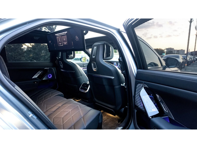 BMW 740 D XDRIVE MEGA FULL M PACK ГАРАНЦИОННА ЛИЗИНГ 100% - автомобили, коли, обяви за нови и употребявани 14