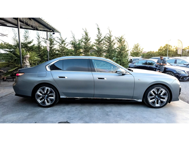 BMW 740 D XDRIVE MEGA FULL M PACK ГАРАНЦИОННА ЛИЗИНГ 100% - автомобили, коли, обяви за нови и употребявани 8