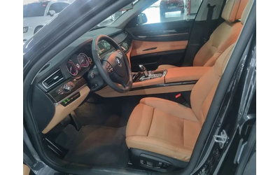 BMW 740 d xDrive - автомобили, коли, обяви за нови и употребявани 11