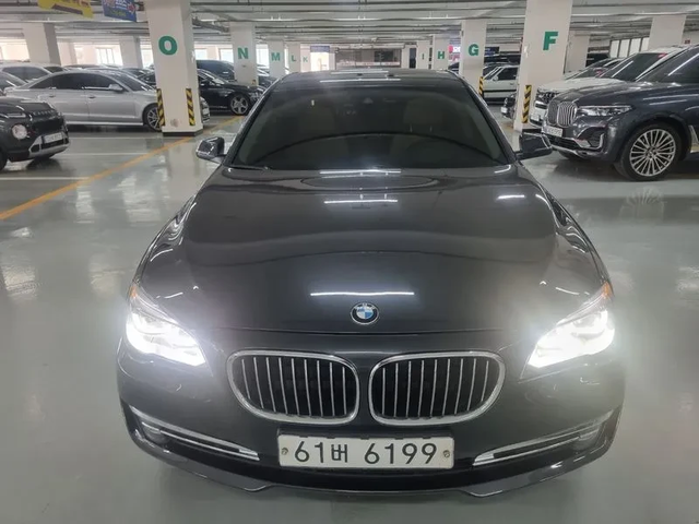 BMW 740 d xDrive - автомобили, коли, обяви за нови и употребявани 2