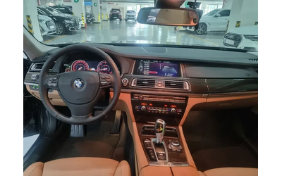 BMW 740 d xDrive - автомобили, коли, обяви за нови и употребявани 6