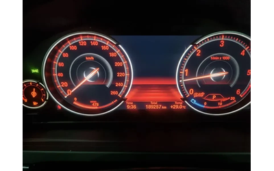 BMW 740 d xDrive - автомобили, коли, обяви за нови и употребявани 7