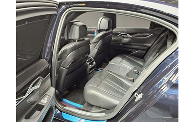 BMW 740 D xDrive M Sports - автомобили, коли, обяви за нови и употребявани 11