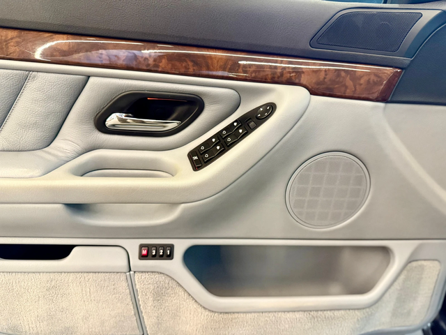 BMW 740 Long* Подгрев* Щори* Лизинг* V8 - автомобили, коли, обяви за нови и употребявани 6