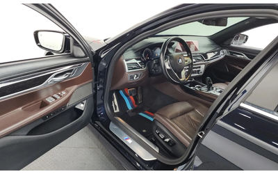 BMW 740 7 Series (G11) 740D xDrive M Sports - автомобили, коли, обяви за нови и употребявани 8