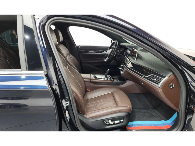 BMW 740 7 Series (G11) 740D xDrive M Sports - автомобили, коли, обяви за нови и употребявани 9