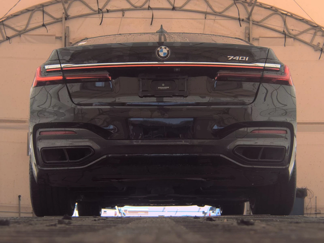 BMW 740 M* SPORT* ОБДУХВАНЕ* 360КАМЕРА* LANE* ASSIST* - автомобили, коли, обяви за нови и употребявани 5