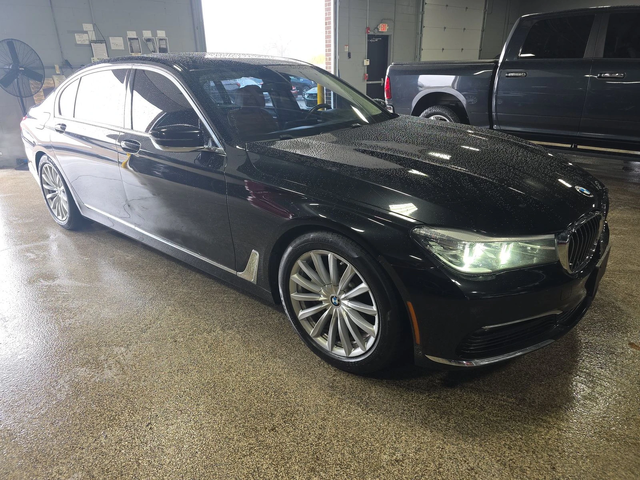 BMW 740 XDRIVE* ХЕДЪП* ПАНОРАМА* ОБДУХВАНЕ* - автомобили, коли, обяви за нови и употребявани 2