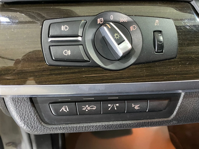 BMW 740 ER REIHE - автомобили, коли, обяви за нови и употребявани 9