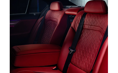 BMW 740 i* Carbon Core* ПЪЛЕН M ПАКЕТ* МАСАЖИ* ОБДУХВАНЕ* - автомобили, коли, обяви за нови и употребявани 13
