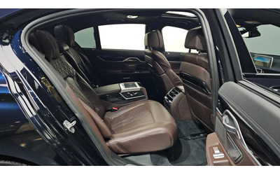 BMW 740 * ДИСТРОНИК * 360 * МАСАЖИ * HUD * АМБИЕНТНО - автомобили, коли, обяви за нови и употребявани 11