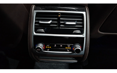 BMW 740 * ДИСТРОНИК * 360 * МАСАЖИ * HUD * АМБИЕНТНО - автомобили, коли, обяви за нови и употребявани 16