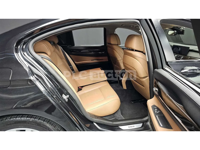 BMW 740 d* ОБДУХВАНЕ* ДИГИТАЛНО ТАБЛО* 360* HUD* - автомобили, коли, обяви за нови и употребявани 10