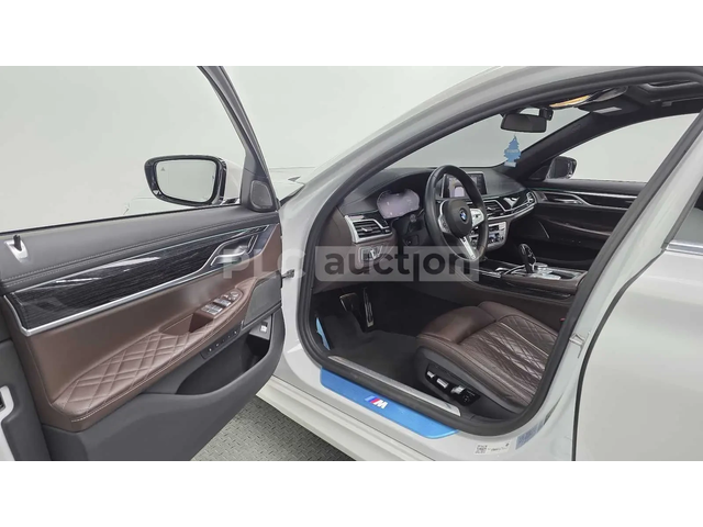 BMW 740 Li * IDIVIDUAL* МАСАЖ* ЛАЗЕР* ОБДУХВАНЕ* FULL* - автомобили, коли, обяви за нови и употребявани 14