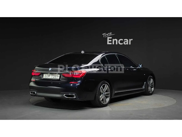BMW 740 D* Long* HeadUp* Digital Key* 360* Pano* Keyless - автомобили, коли, обяви за нови и употребявани 2