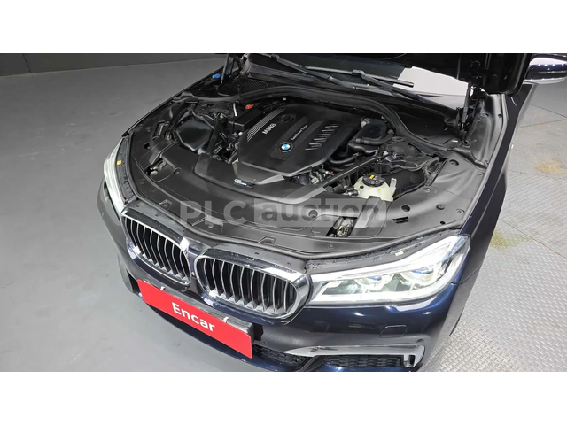 BMW 740 D* Long* HeadUp* Digital Key* 360* Pano* Keyless - автомобили, коли, обяви за нови и употребявани 4