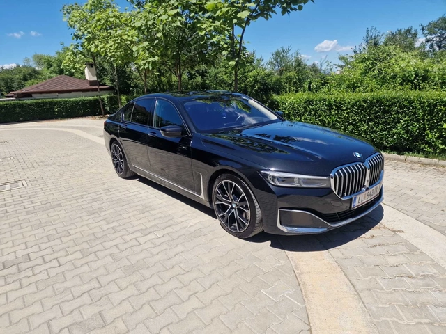 BMW 740 4.4 - автомобили, коли, обяви за нови и употребявани 0