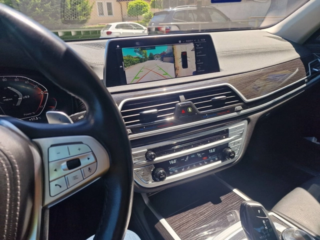 BMW 740 4.4 - автомобили, коли, обяви за нови и употребявани 14