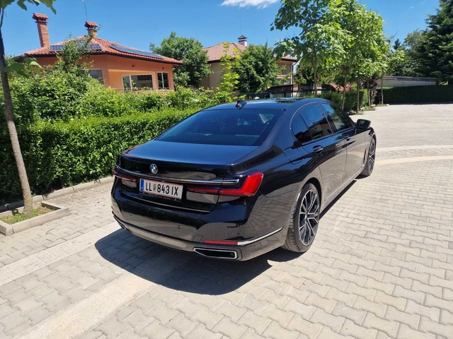 BMW 740 4.4 - автомобили, коли, обяви за нови и употребявани 3