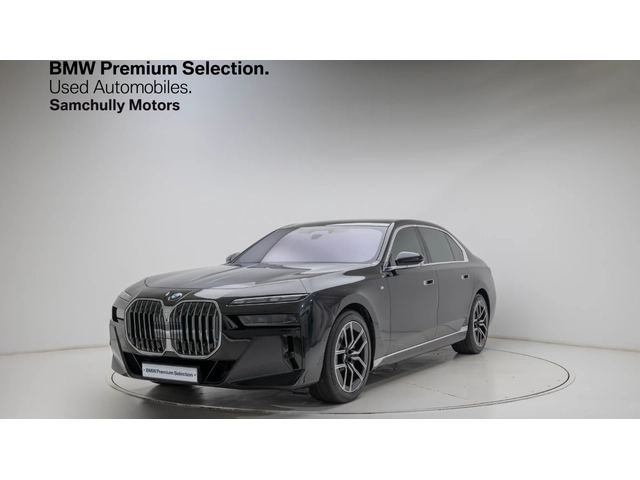 BMW 700 M SPORT | XDRIVE - автомобили, коли, обяви за нови и употребявани 0