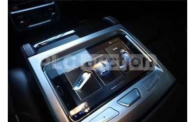 BMW 740 - автомобили, коли, обяви за нови и употребявани 10
