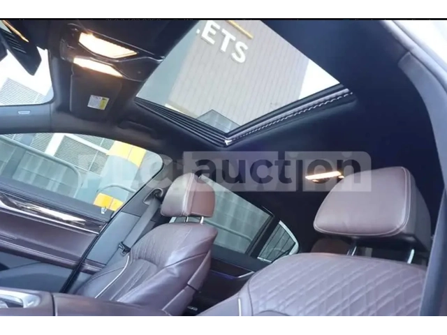 BMW 740 - автомобили, коли, обяви за нови и употребявани 11