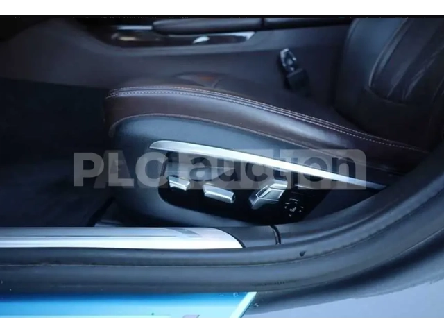 BMW 740 - автомобили, коли, обяви за нови и употребявани 12