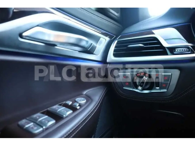 BMW 740 - автомобили, коли, обяви за нови и употребявани 13