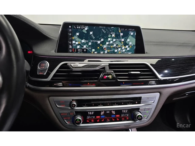 BMW 700 M-PAKET* LASER* SKY LOUNGE* EXECUTIVE LOUNGE* TV* - автомобили, коли, обяви за нови и употребявани 7