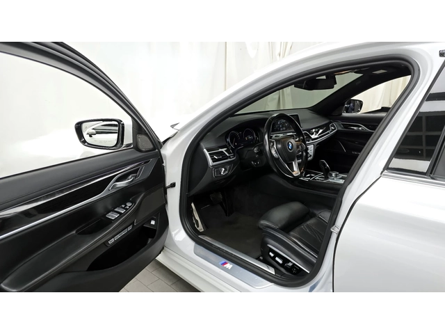 BMW 740 LI XDRIVE 40I| M| ТЕЛЕВИЗОРИ| 360| ОБДУХ| МАСАЖИ| - автомобили, коли, обяви за нови и употребявани 8