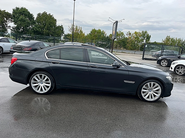 BMW 740 4x4-DISTRONIK-VAKUM-KAMERA-xDrive-SPORT-GERMANIA!! - автомобили, коли, обяви за нови и употребявани 1