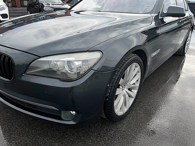 BMW 740 4x4-DISTRONIK-VAKUM-KAMERA-xDrive-SPORT-GERMANIA!! - автомобили, коли, обяви за нови и употребявани 3