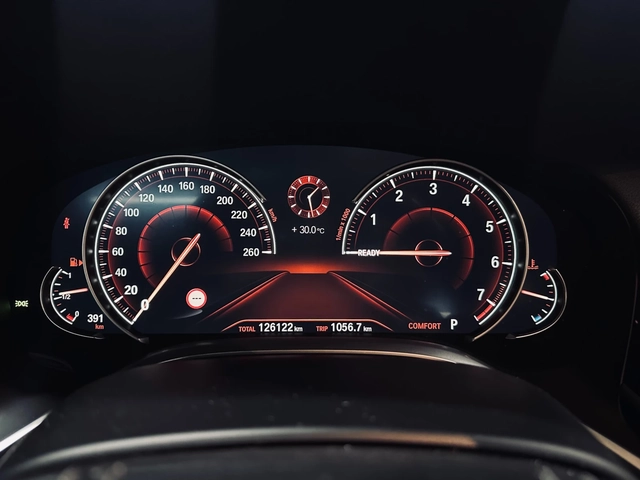 BMW 740 LONG* M SPORT* DIS* SOFT-CLOSE* МАСАЖ* ОБДУХ* TV* - автомобили, коли, обяви за нови и употребявани 7