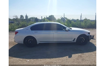 BMW 740 E xDrive PERFORMANCE* M SPORT* HEAD UP* PANO - автомобили, коли, обяви за нови и употребявани 11