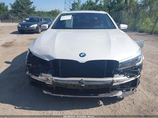 BMW 740 E xDrive PERFORMANCE* M SPORT* HEAD UP* PANO - автомобили, коли, обяви за нови и употребявани 5
