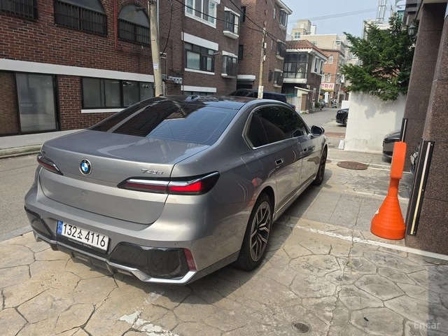 BMW 740 D* XDRIVE* TV* ВАКУМ* МАСАЖ* ОБДУХ* - автомобили, коли, обяви за нови и употребявани 2