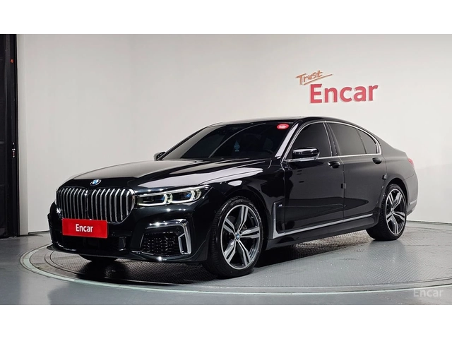 BMW 740 M* SPORT* LASER* ОБДУХВАНЕ* ДИСТРОНИК* ХЕДЪП* 360К - автомобили, коли, обяви за нови и употребявани 0
