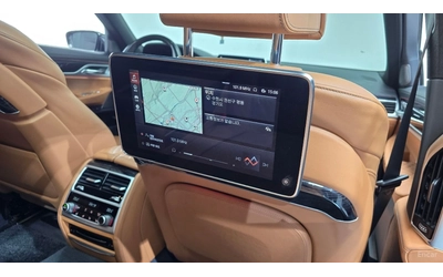 BMW 740 XDRIVE* MSPORT* DISTRONIC* 360* ОБДУХВАНЕ* МАСАЖИ* - автомобили, коли, обяви за нови и употребявани 10