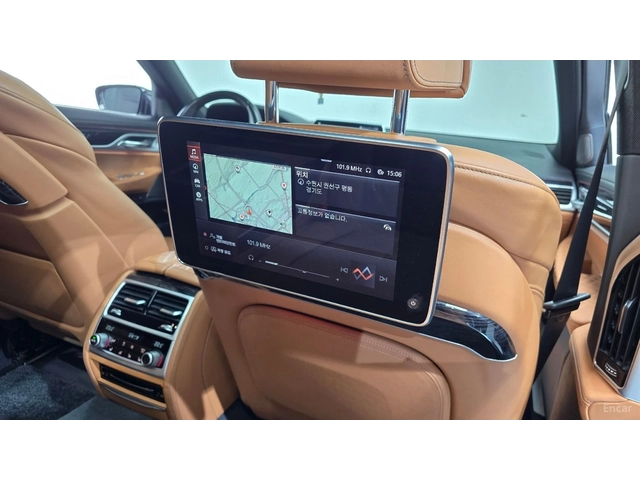 BMW 740 XDRIVE* MSPORT* DISTRONIC* 360* ОБДУХВАНЕ* МАСАЖИ* - автомобили, коли, обяви за нови и употребявани 10