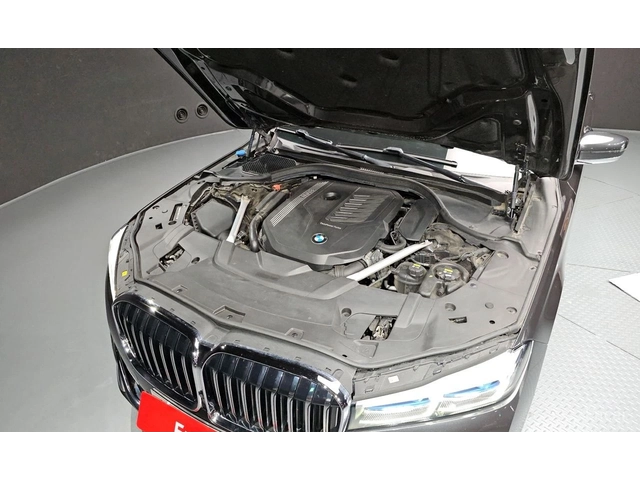 BMW 740 LASER* HARMON* KARDON* ХЕДЪП* МЪРТВА* ТОЧКА* ПАНОР - автомобили, коли, обяви за нови и употребявани 16