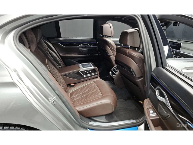 BMW 740 M* SPORT* LASER* ДИСТРОНИК* ХЕДЪП* МАСАЖ* - автомобили, коли, обяви за нови и употребявани 14