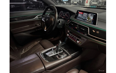 BMW 740 LI/XDRIVE/M-SPORT/DISTRONIC/HUD/360 VIEW - автомобили, коли, обяви за нови и употребявани 10
