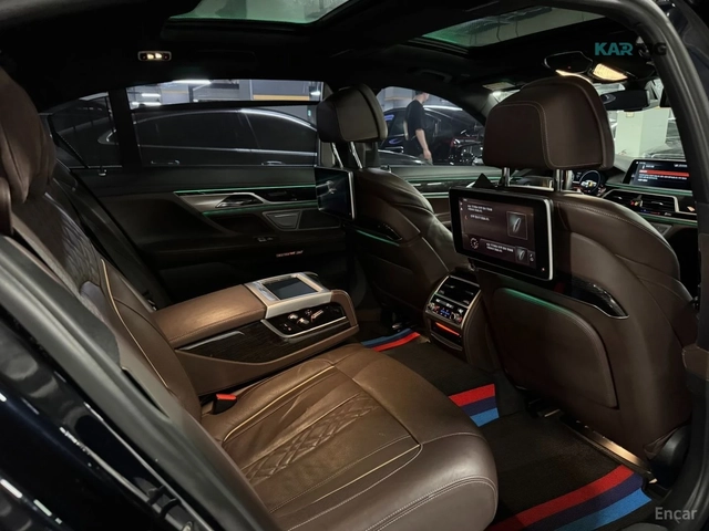 BMW 740 LI/XDRIVE/M-SPORT/DISTRONIC/HUD/360 VIEW - автомобили, коли, обяви за нови и употребявани 13