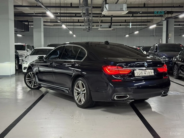 BMW 740 LI/XDRIVE/M-SPORT/DISTRONIC/HUD/360 VIEW - автомобили, коли, обяви за нови и употребявани 1